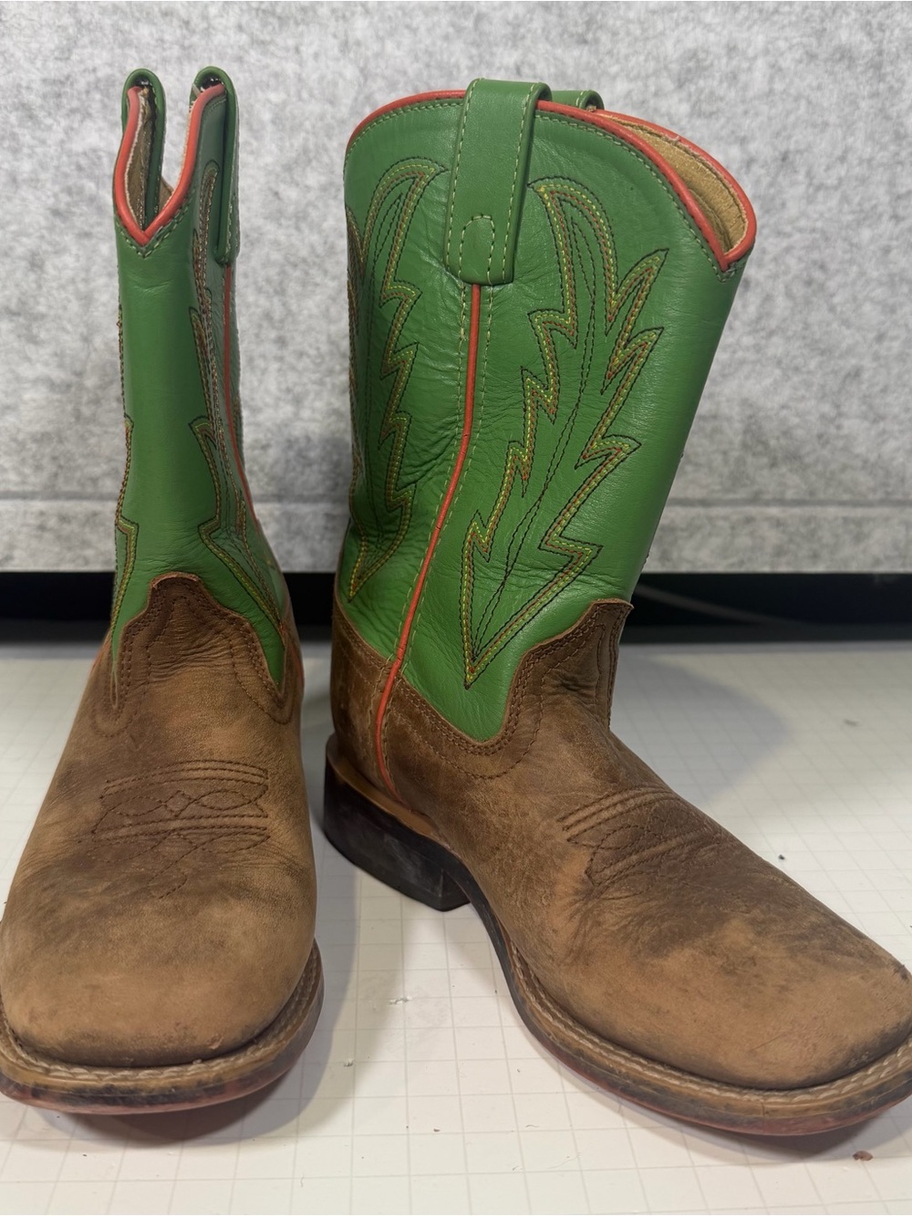 Smoky Mountain Kids Green and Brown Western-Style Leather Boots Size 1